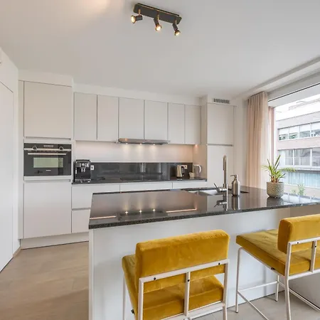 Appartement Lecomte - - 176