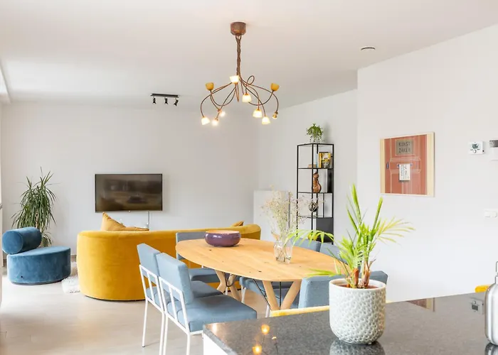 Lecomte - - 176 아파트 *